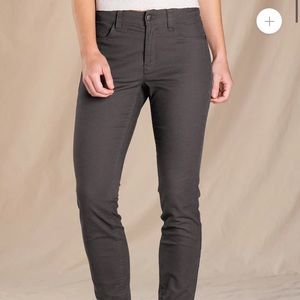 Toad&Co Earthworks 5 Pocket Skinny Pant